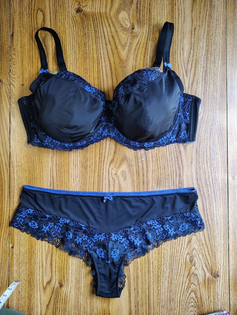 Adore Me Zita unlined breathable bra Lace Floral blue and black size 46DD - Picture 2 of 16